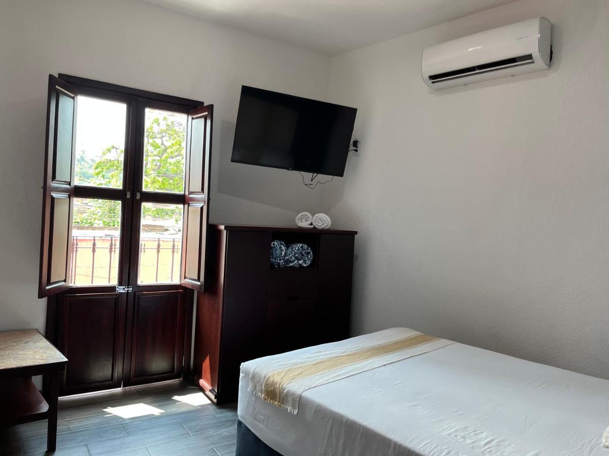 Nueve Agaves Hotel تيكيلا المظهر الخارجي الصورة